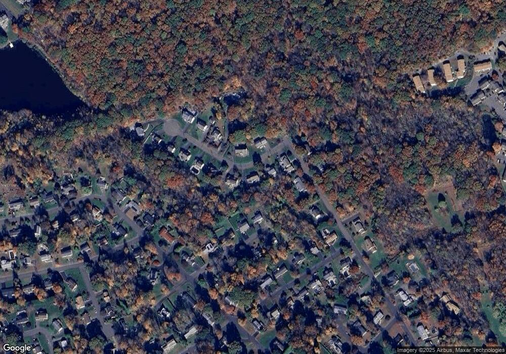 18 Bridle Trail Dr, Naugatuck, CT 06770 - photo 1