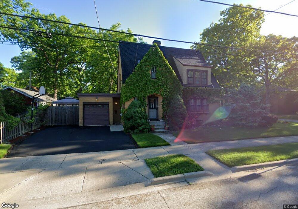 302 Oak Crest St, Waukegan, IL 60085 - photo 1