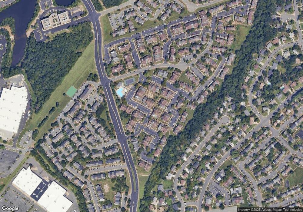 7533 Belle Grae Dr, Manassas, VA 20109 - photo 1