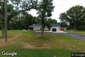 137 Lawrence Mill Rd, Molena, GA 30258