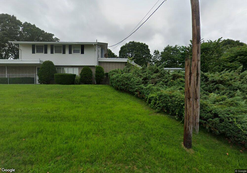 15 Pennsylvania Ave, Warwick, RI 02888 - photo 1