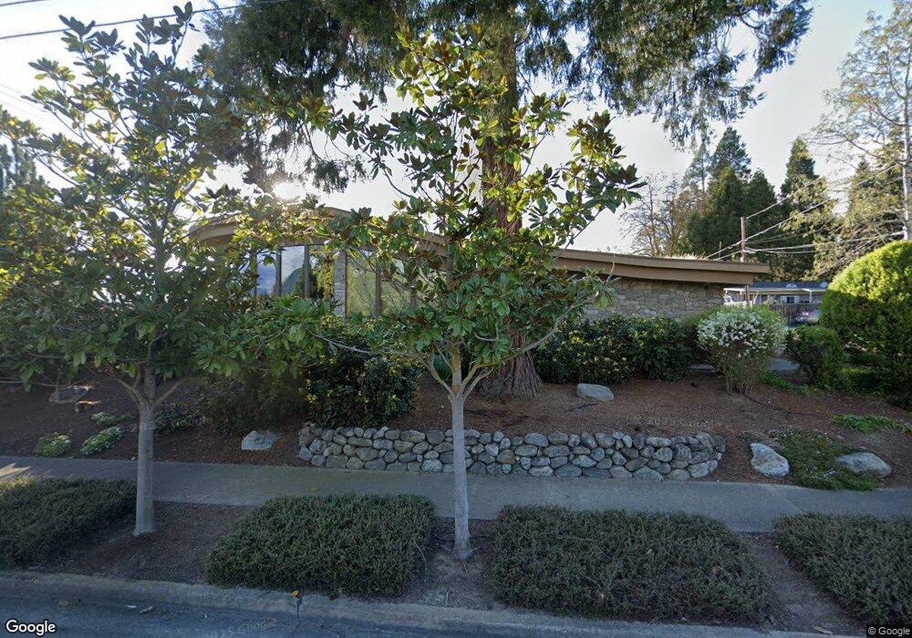 306 NW Booth St, Grants Pass, OR 97526 - photo 1