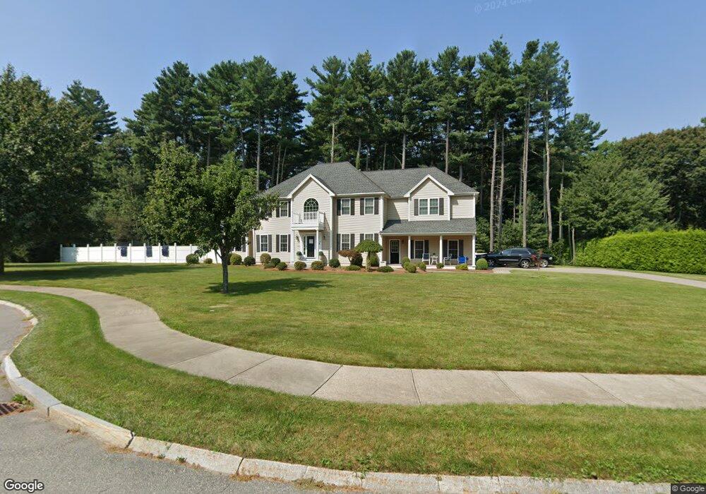 11 Windsor Cir, Franklin, MA 02038 - photo 1