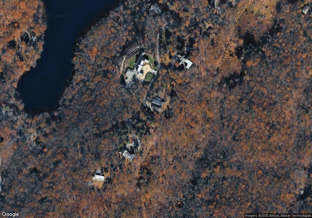 57 Crows Nest Rd unit 2, Tuxedo Park, NY 10987 - photo 1