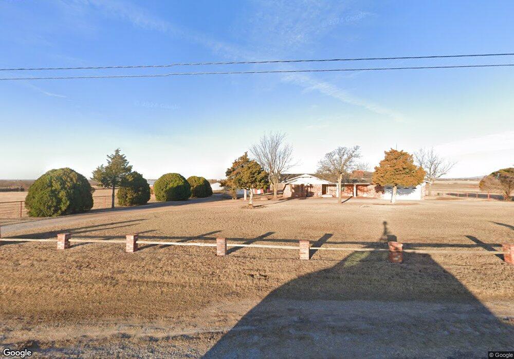 593 NW Paint Rd, Cache, OK 73527 - photo 1