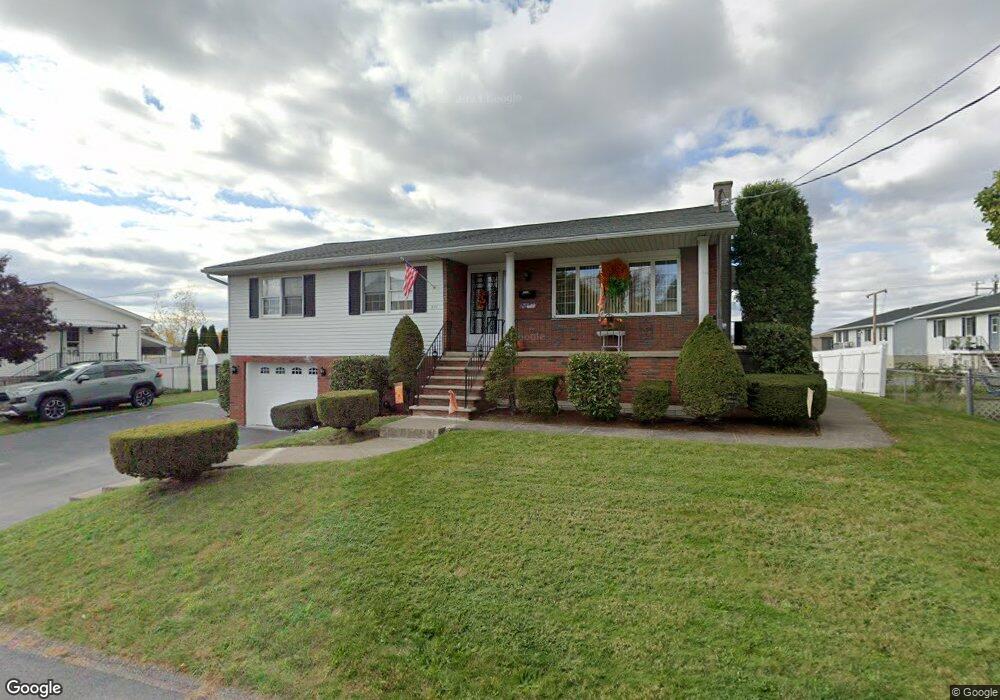 311 Jones St, Dunmore, PA 18512 - photo 1