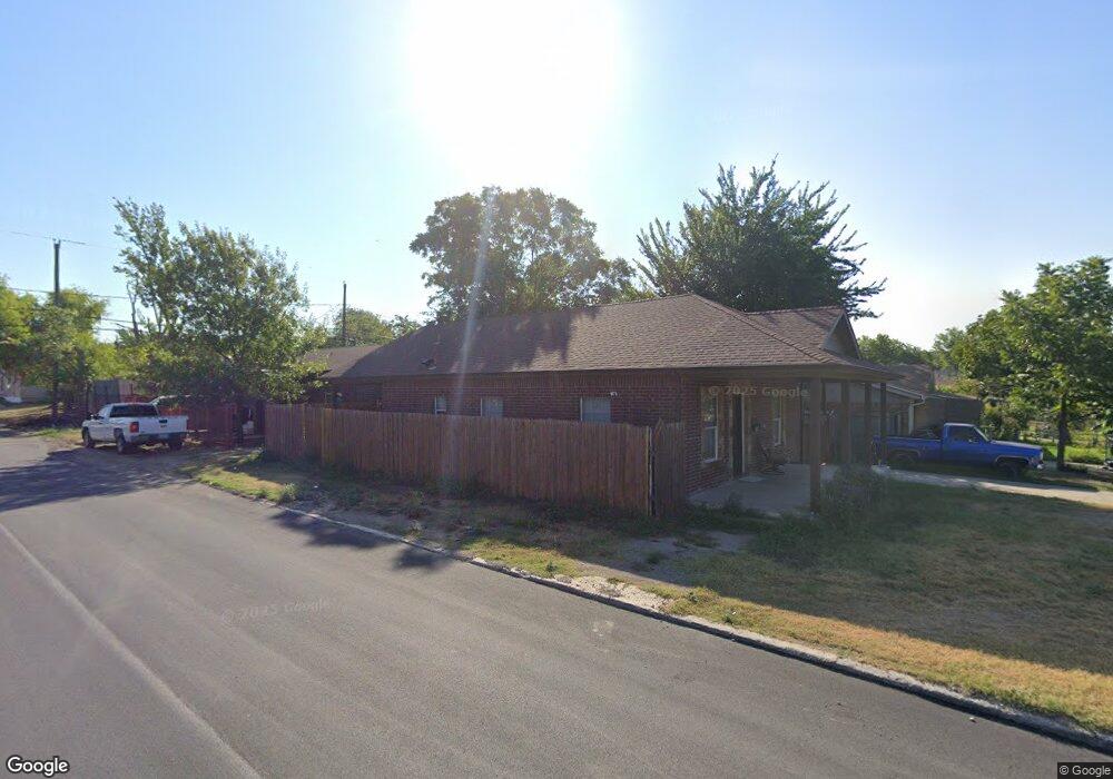 3324 NW 26th St, Fort Worth, TX 76106 - photo 1