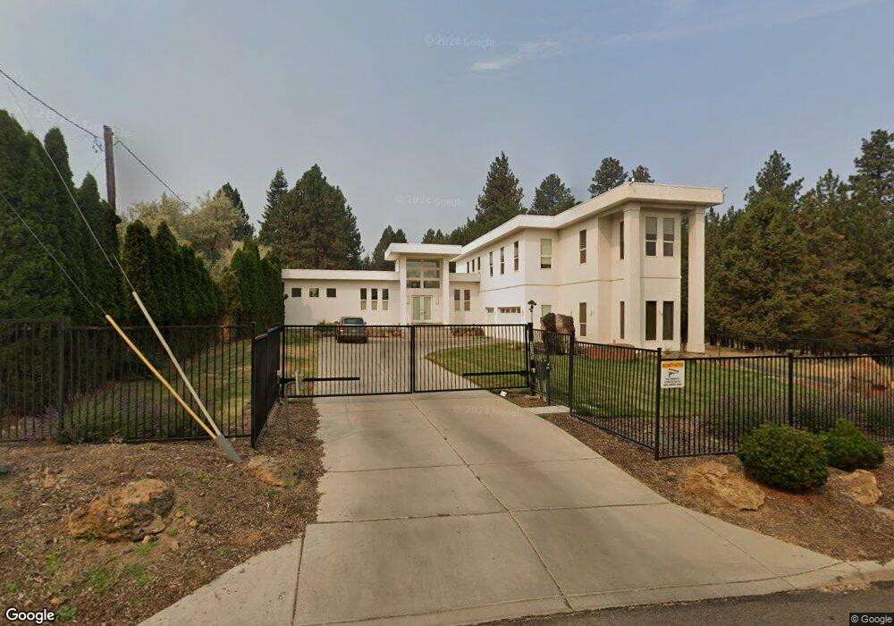 2125 NE 11th Place, Bend, OR 97701 - photo 1