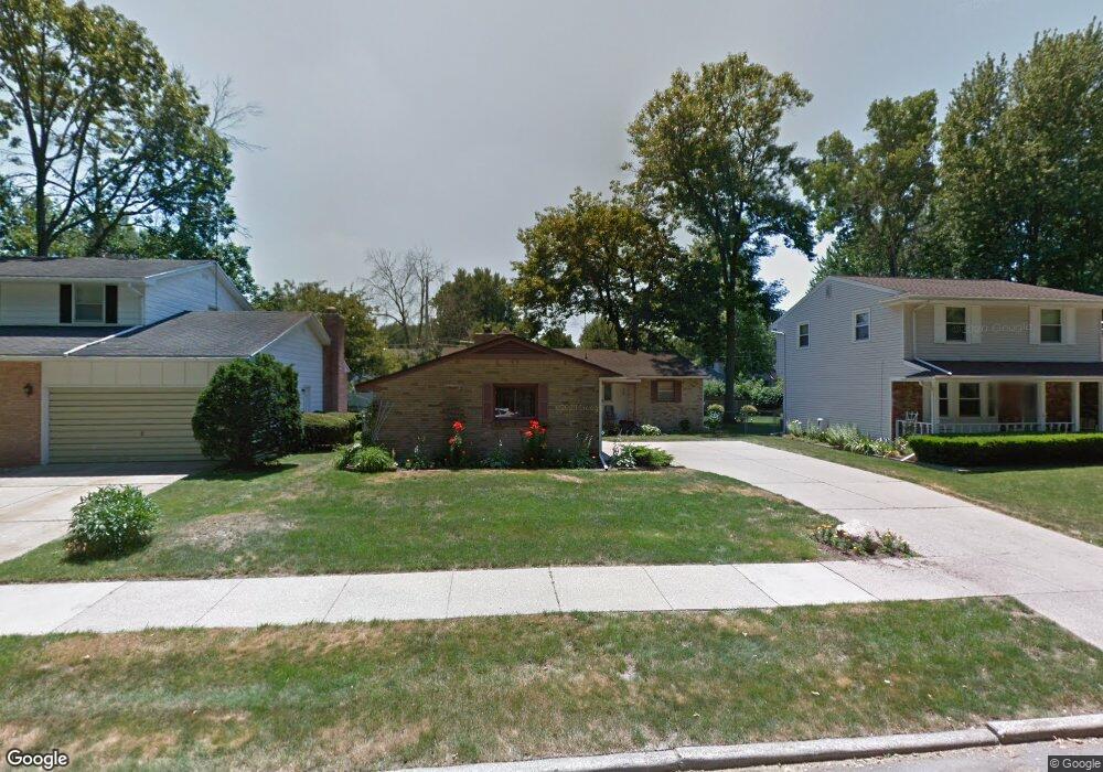 2013 Rock Way, Lansing, MI 48910 - photo 1