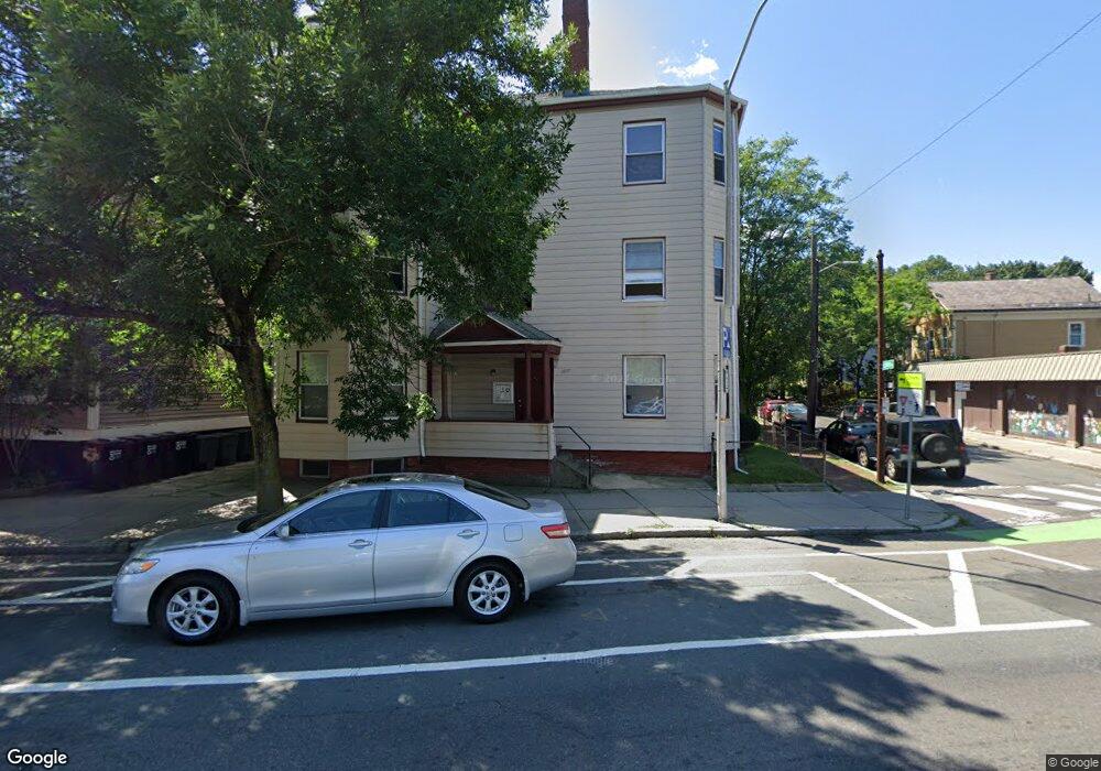 1534 Cambridge St, Cambridge, MA 02139 - photo 1