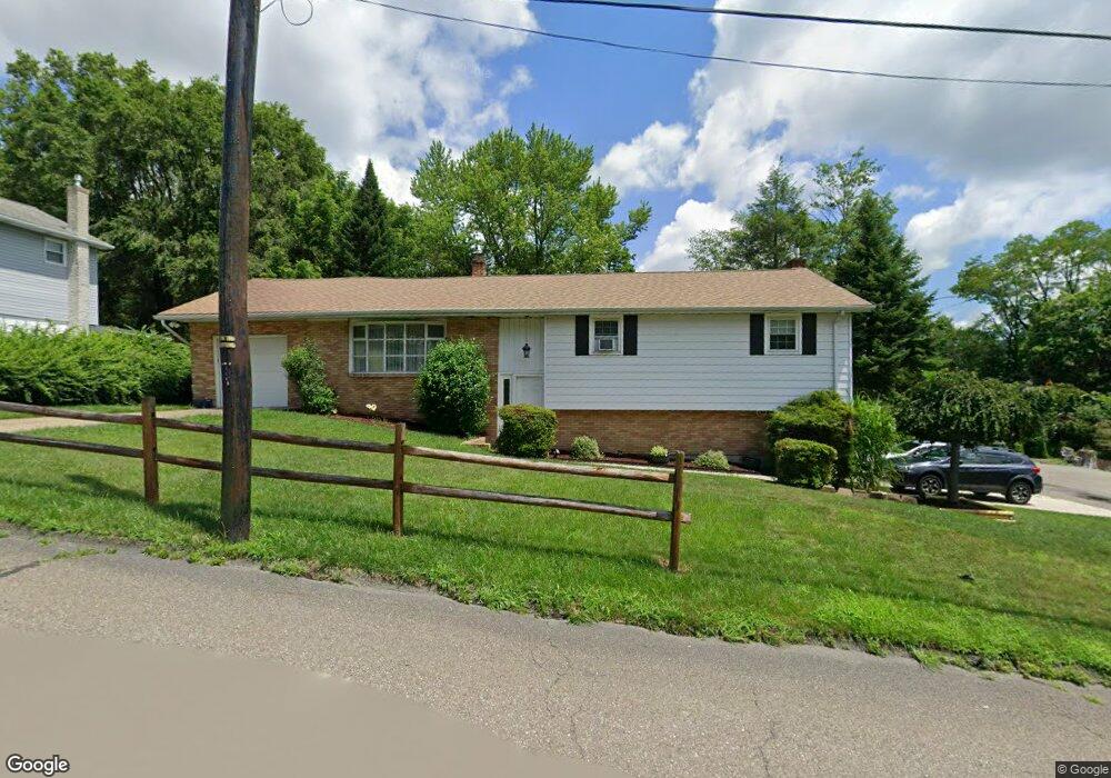 25 Tamaqua St, Tamaqua, PA 18252 - photo 1
