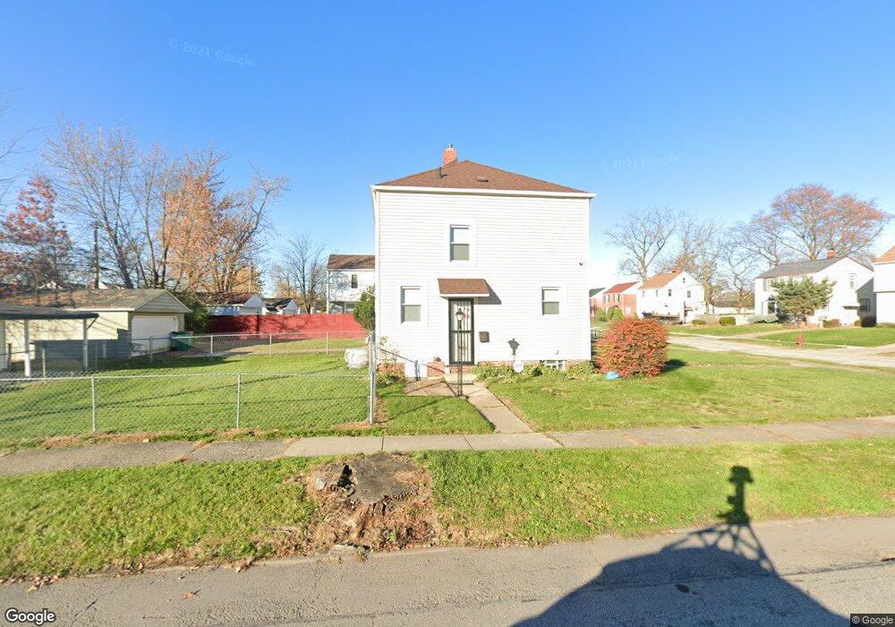 20618 Clare Ave, Maple Heights, OH 44137 - photo 1