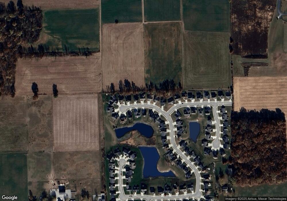 13706 Saddle Creek Ln, Grabill, IN 46741 - photo 1