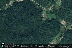 90 Cedar Ln, Tomahawk, KY 41262