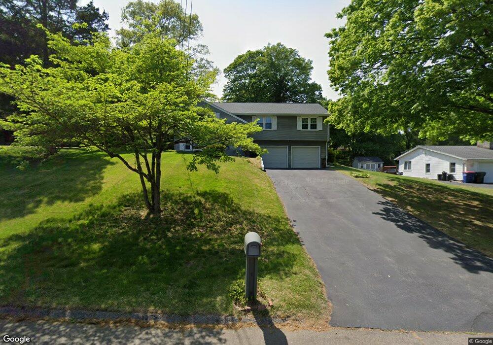 15 Dunellen Rd, Trumbull, CT 06611 - photo 1