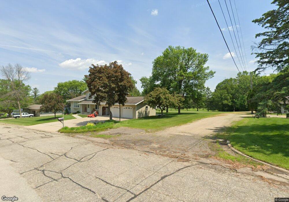 579 E 3rd Ave, Zumbrota, MN 55992 - photo 1