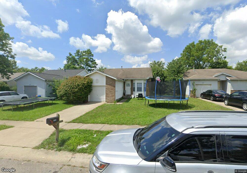 1615 Butterfly Ct, Columbus, OH 43223 - photo 1