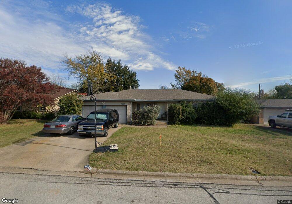 824 Mccurry Ave, Bedford, TX 76022 - photo 1