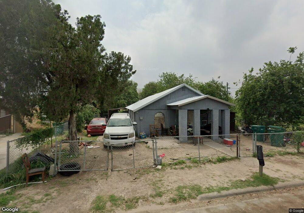 711 W Clark Ave, Pharr, TX 78577 - photo 1