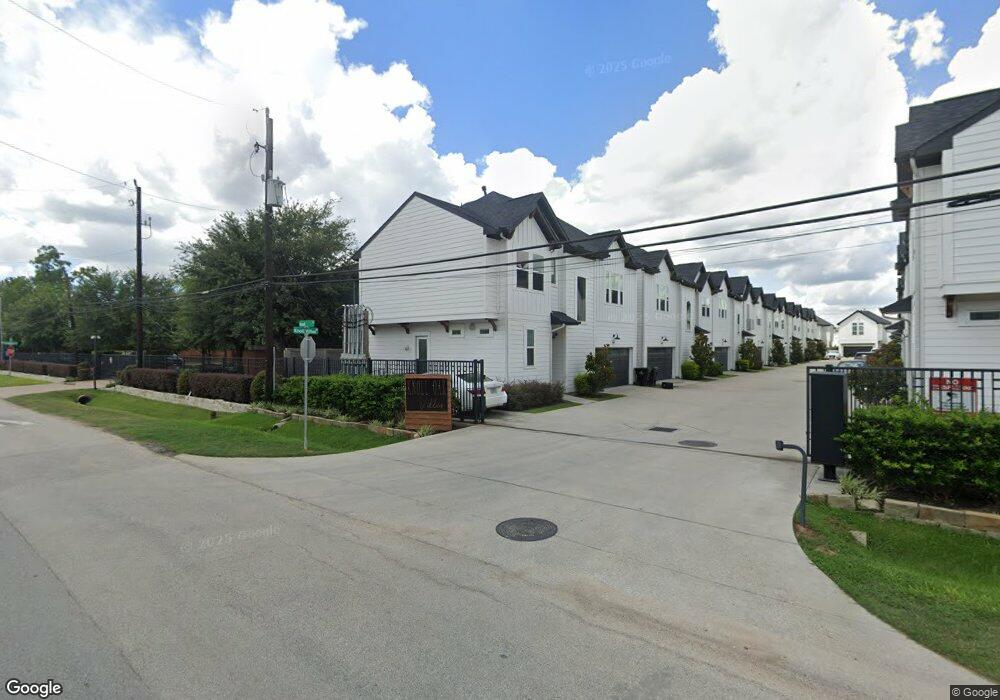 8711 Knoll Villas St, Houston, TX 77080 - photo 1