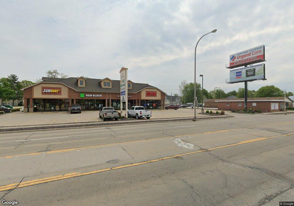 1108 Lake Land Blvd, Mattoon, IL 61938 - photo 1