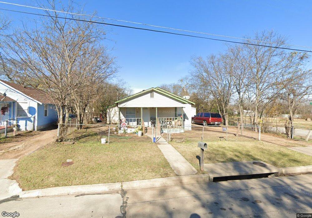 708 E Tyler St, Ennis, TX 75119 - photo 1