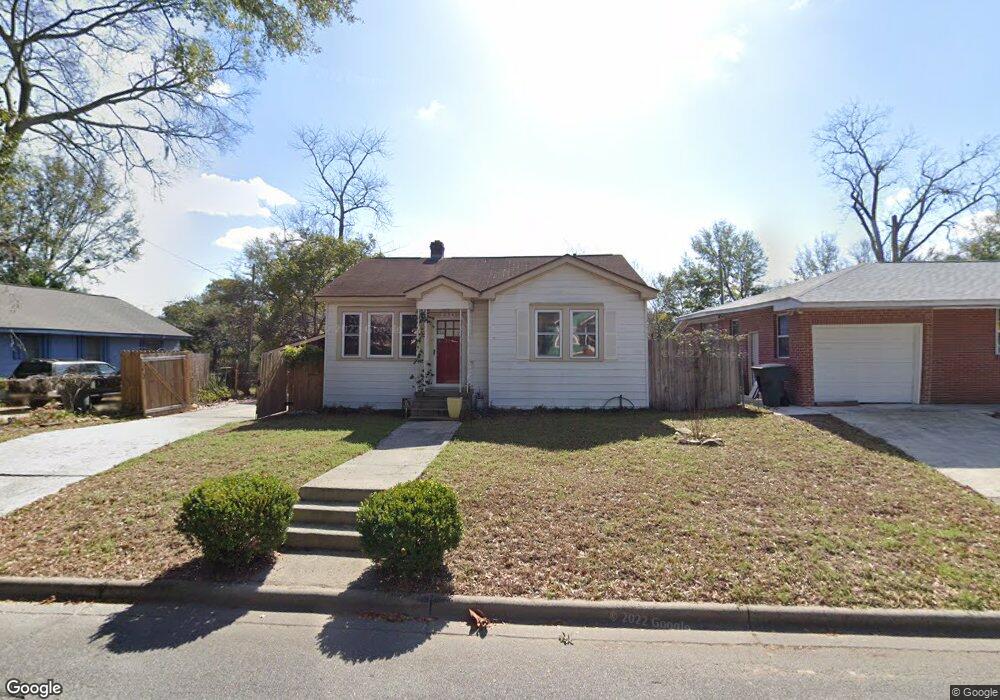 2051 E 40th St, Savannah, GA 31404 - photo 1