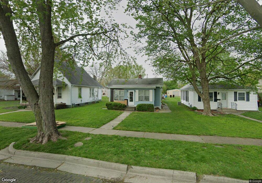 1223 Pekin St, Lincoln, IL 62656 - photo 1