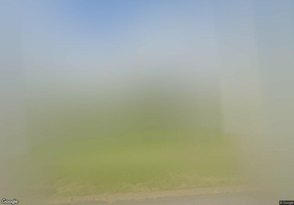 421 Shirley Ln, Dunmore, PA 18512 - photo 1