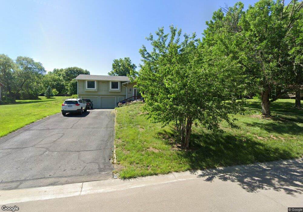 6755 SW Dancaster Rd, Topeka, KS 66610 - photo 1