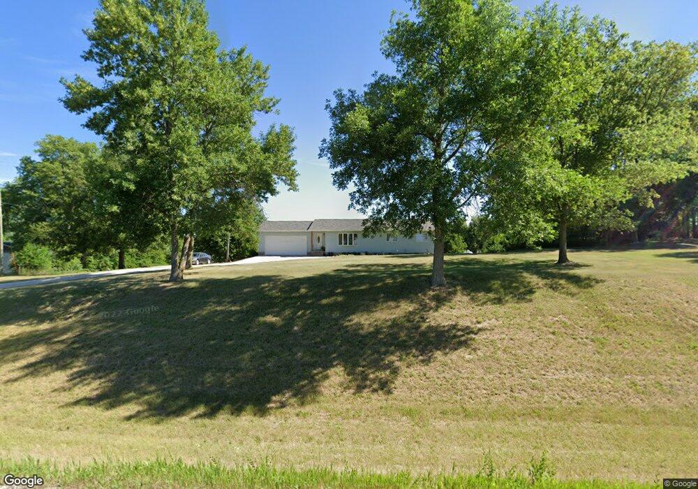 3281 55th Street Trail, Center Point, IA 52213 - photo 1