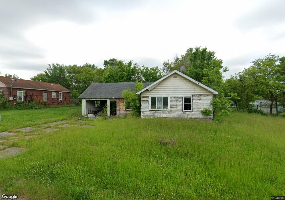 1215 W Juliah Ave, Flint, MI 48505 - photo 1