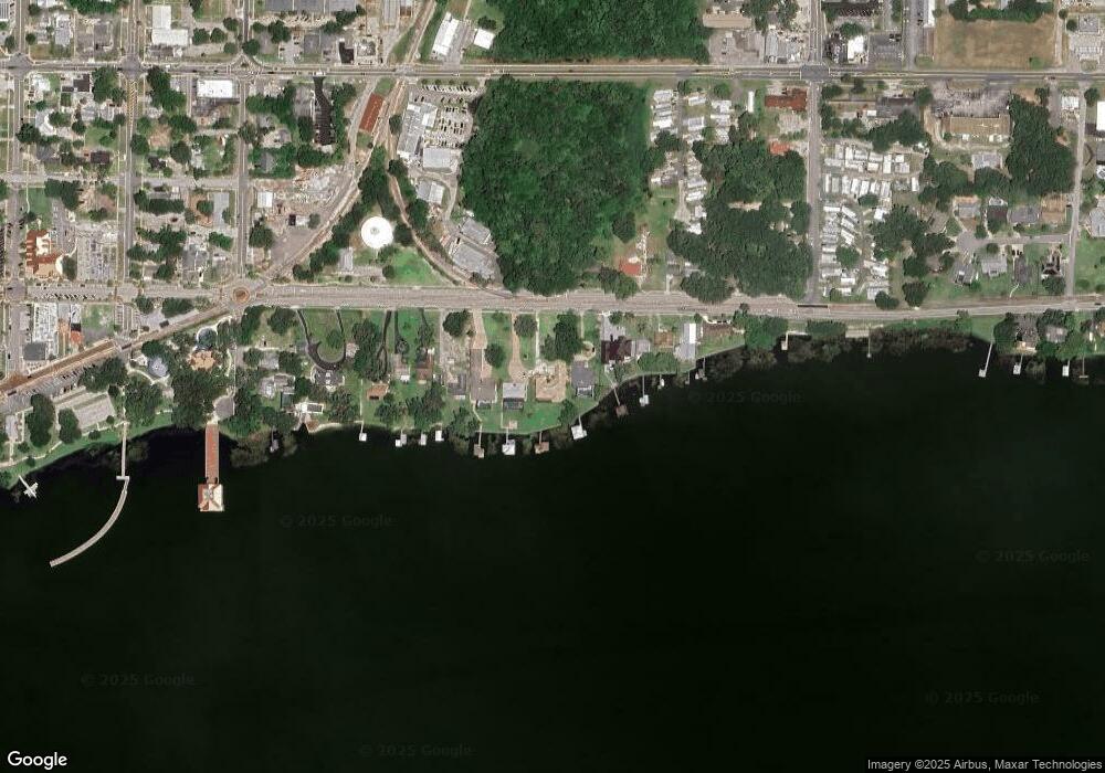 616 Lake Dora Dr, Tavares, FL 32778 - photo 1