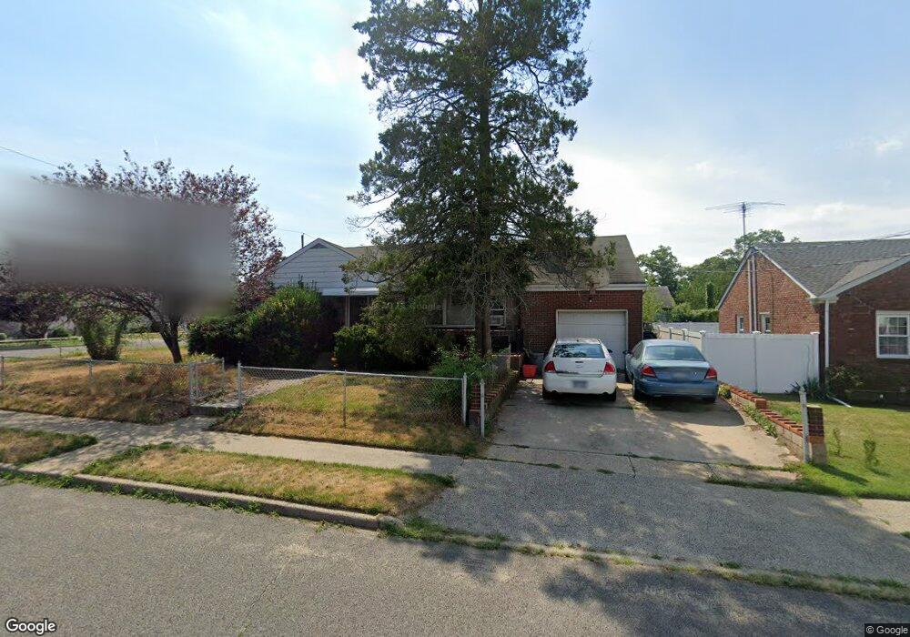 264 Doris Ave, Franklin Square, NY 11010 - photo 1