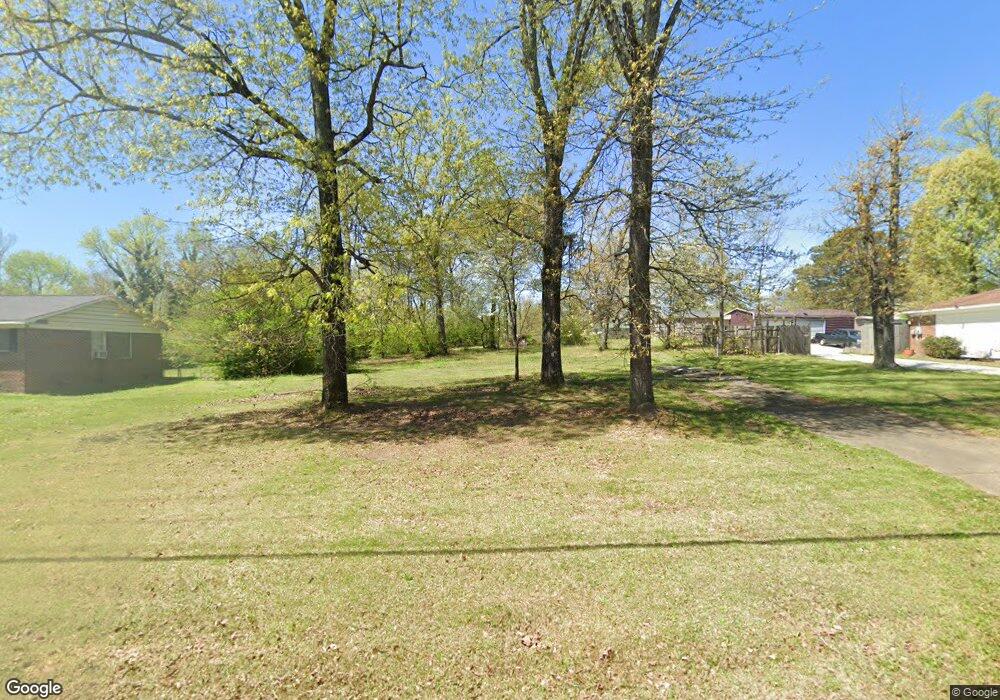 2620 5th St NE, Center Point, AL 35215 - photo 1