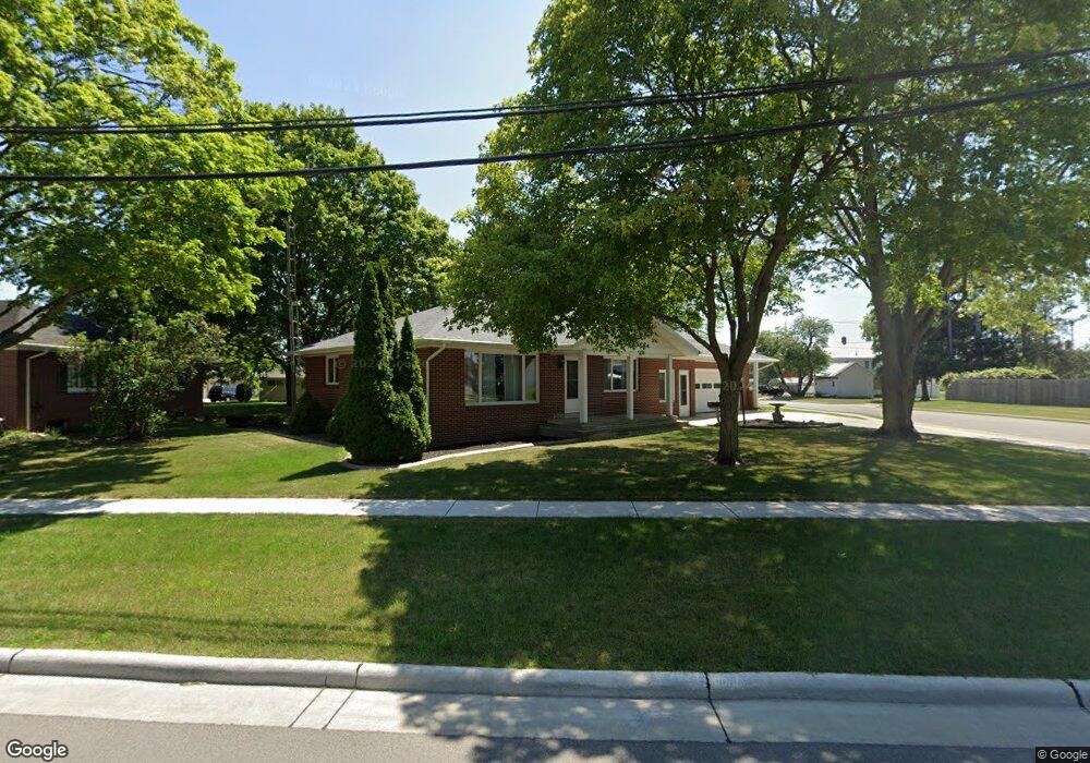 301 E Holland St, Archbold, OH 43502 - photo 1