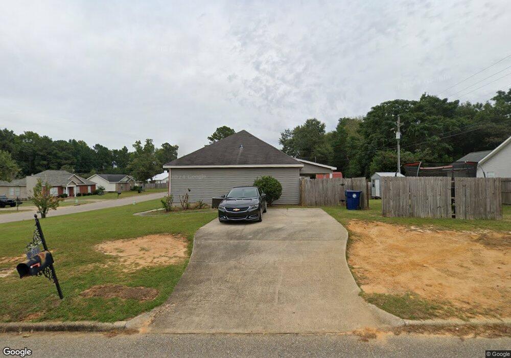 372 Nomad Cir, Kinsey, AL 36303 - photo 1