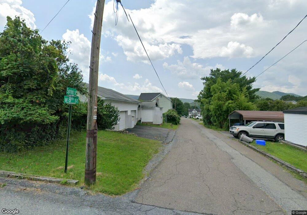 723 Spring St, Jim Thorpe, PA 18229 - photo 1