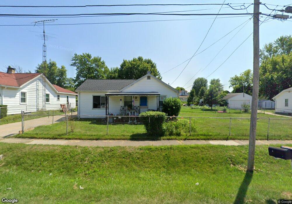 1069 W Scottwood Ave, Flint, MI 48507 - photo 1