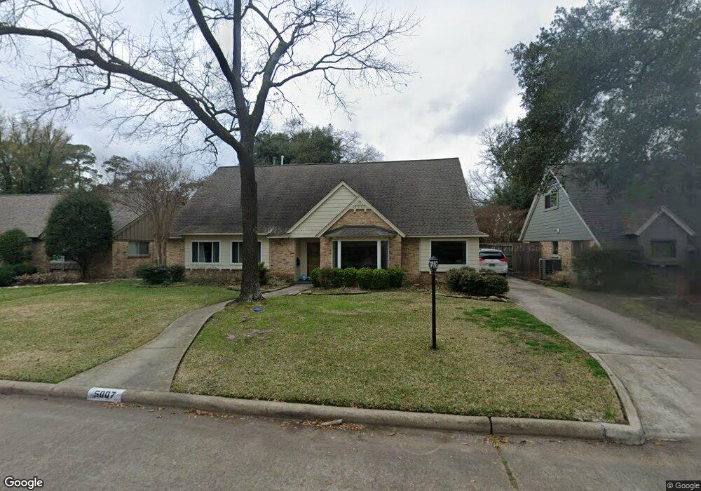 5007 Moss Hollow Ct, Houston, TX 77018 - photo 1