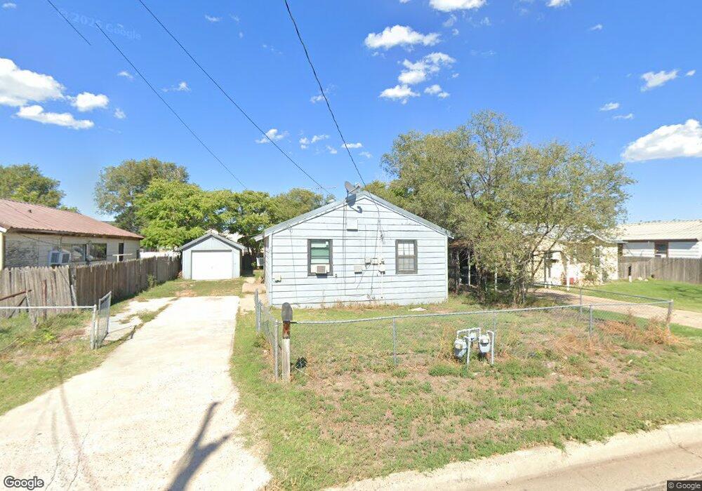 506 2nd Place, Dumas, TX 79029 - photo 1