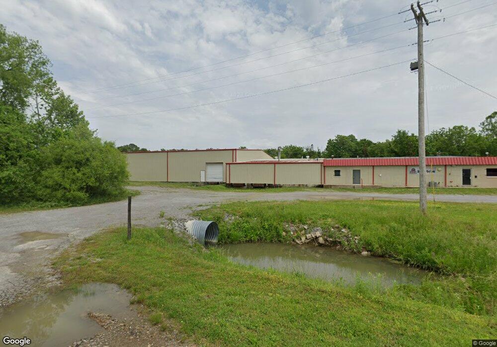 100 Plastic Ave, Shelbyville, TN 37160 - photo 1