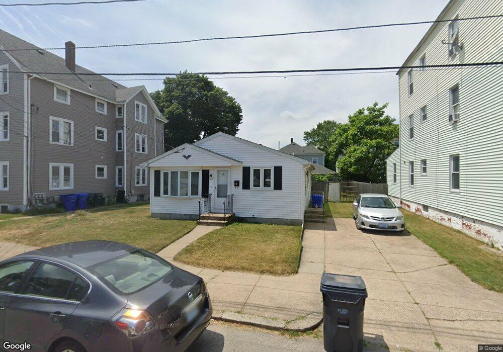 13 Wilson St, Pawtucket, RI 02861 - photo 1