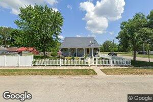 301 W Main St, Dunkerton, IA 50626