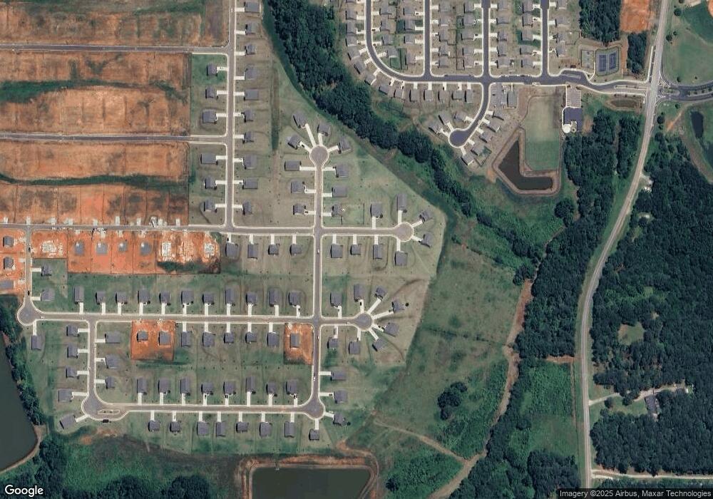 1113 Amadas Dr, Locust Grove, GA 30248 - photo 1