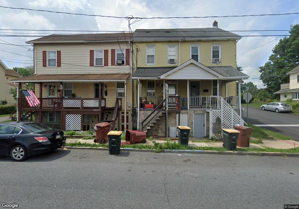 2142 N 1st Ave, Whitehall, PA 18052 - photo 1