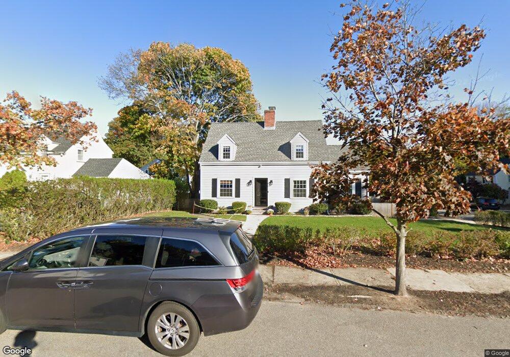 1 Seward Rd, Stoneham, MA 02180 - photo 1