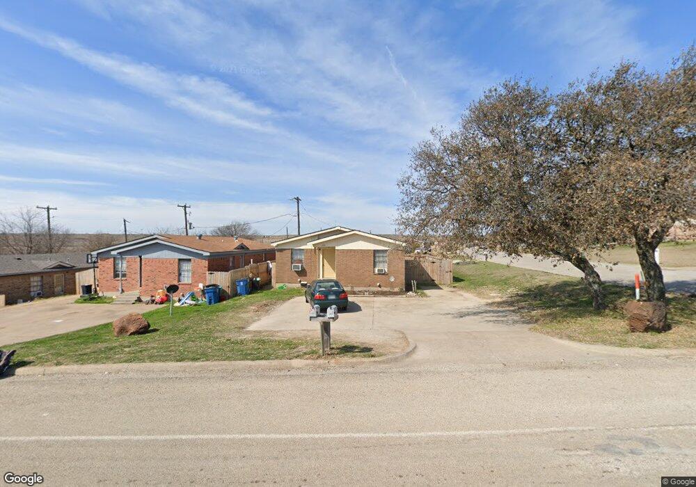 2498 Cattlebaron Dr, Fort Worth, TX 76108 - photo 1