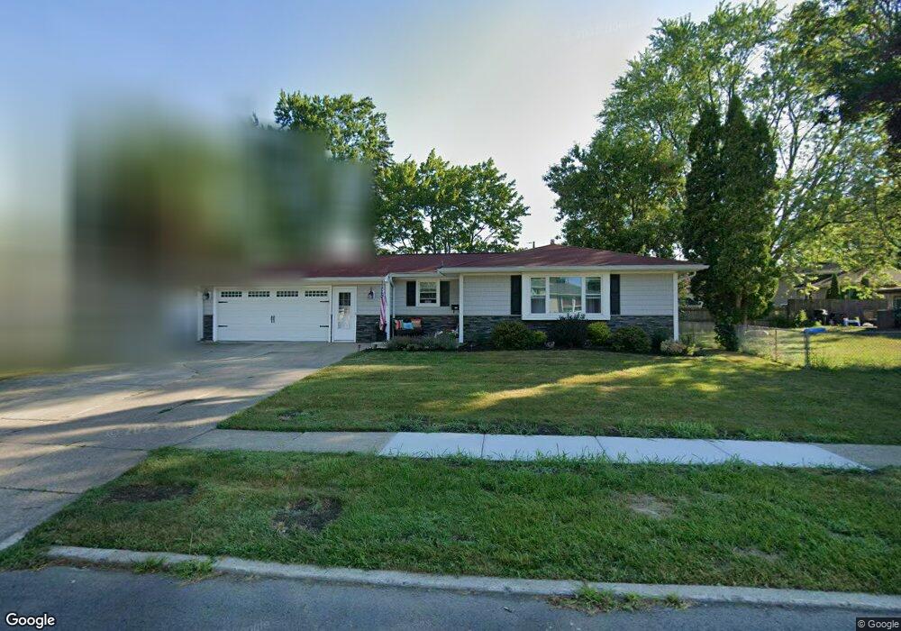 1271 Greenbrier Ln, North Tonawanda, NY 14120 - photo 1