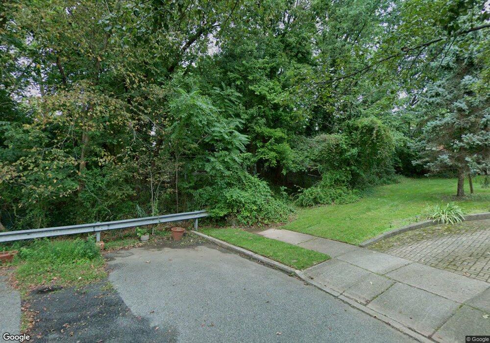 83 Maguire Ave, Staten Island, NY 10309 - photo 1